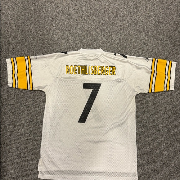 Steelers Ben Roethlisberger Jersey - Picture 6 of 9